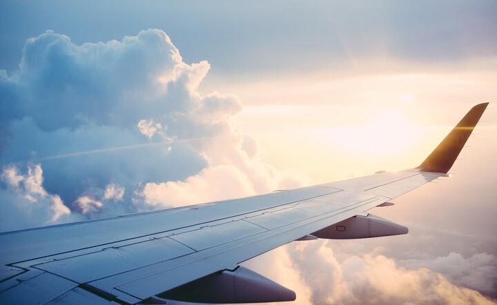 Pomoc dla Air France-KLM i Renault pod pewnymi warunkami
