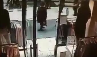 Terrorysta ze Sztokholmu był znany policji: "Popierał Państwo Islamskie"