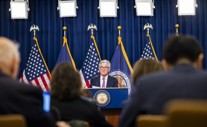  Jerome Powell, przewodniczący FED / autor: PAP/EPA/JIM LO SCALZO