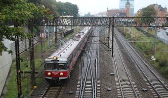 Kolejom w ubiegłym roku przybyło 12 mln pasażerów