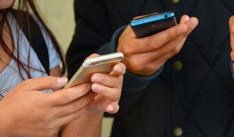 Już są ! Niższe ceny za połączenia i SMS-y do UE