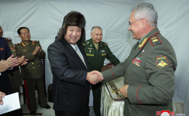 Kim Dzong Un i Siergiej Szojgu / autor: PAP/RO