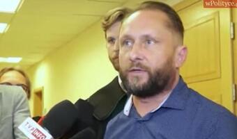"Kasta" kontra media. Sąd nakazał wydawcy „Wprost” przeprosić Durczoka