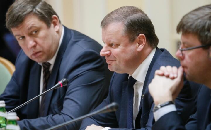 Premier Litwy Saulius Skvernelis na spotkaniu w Kijowie, fot. PAP/ EPA/SERGEY DOLZHENKO (2)
