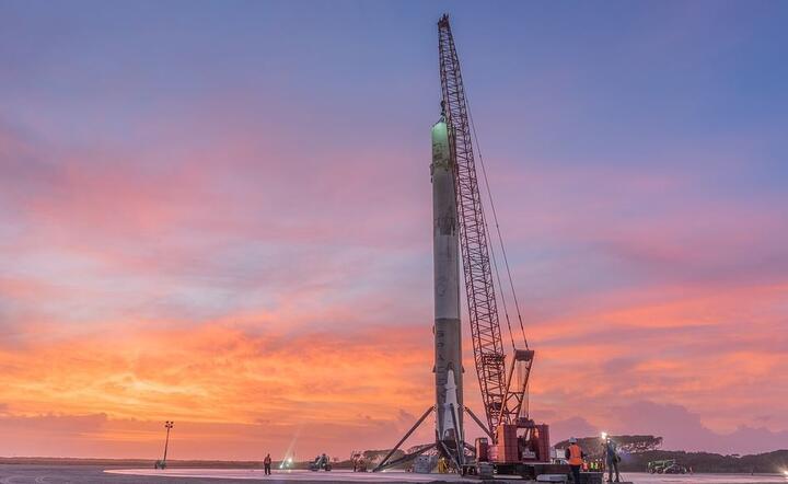 Falcon9 / autor: Pixabay