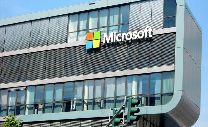 Gates odszedł z zarządu Microsoft. Skandal w tle