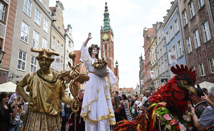 Ceremonia otwarcia Jarmarku - parada na ulicach Gdańska / autor: PAP/Adam Warżawa