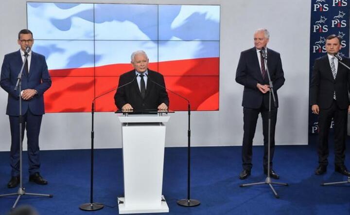 Nowa umowa koalicyjna Zjednoczonej Prawicy  / autor: PAP