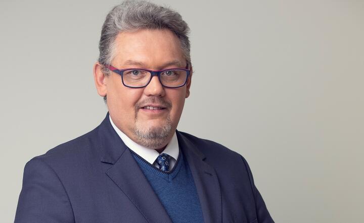 Maciej Wośko, redaktor naczelny „Gazety Bankowej” i 'Polskiego Kompasu 2022' / autor: Andrzej Wiktor