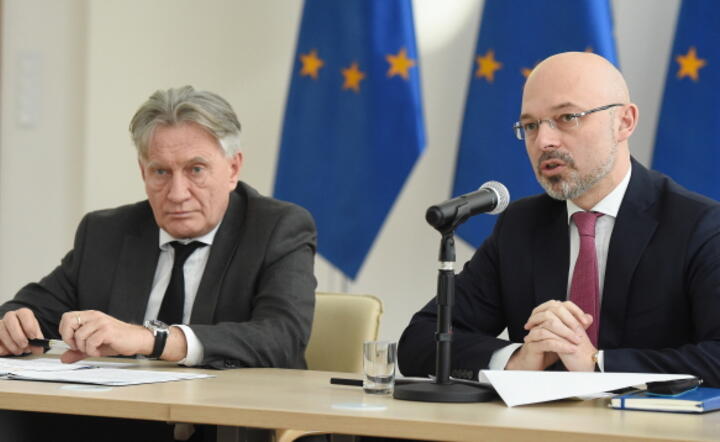l.: Piotr Woźniak, p.: Michał Kurtyka / autor: PAP/Radek Pietruszka