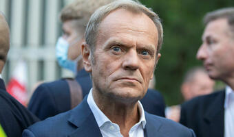 Tusk popiera propozycje Morawieckiego dot. wsparcia kredytobiorców?