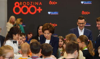 Maląg: Nikt nie da tyle, ile Donald Tusk obieca