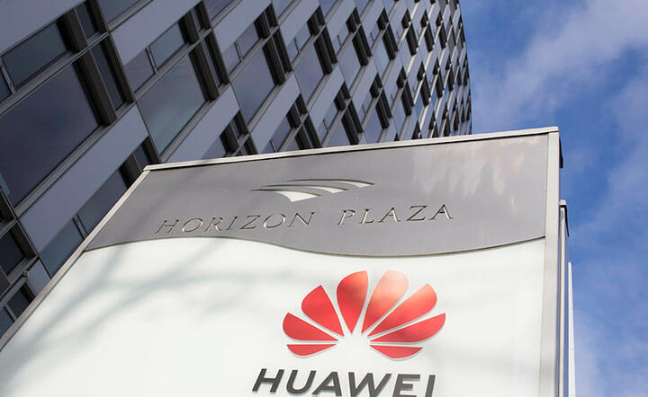 Huawei / autor: Fratria