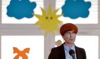 Wielki zwrot demograficzny? Polaków przybywa, rośnie liczba urodzeń!