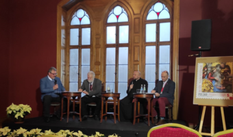 O pomaganiu, ofiarności i czasach kryzysu na debatach kongresu 108 błogosławionych