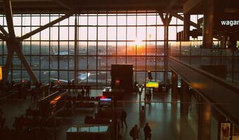 Heathrow chce, aby przewoźnicy odwołali 10 proc. lotów