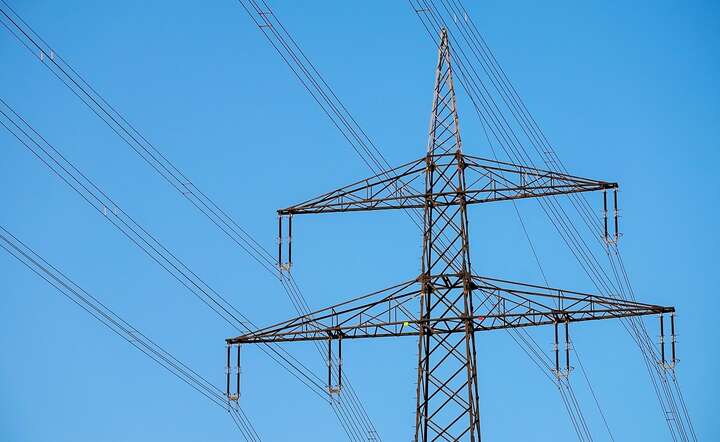 Słup energetyczny / autor: Fratria