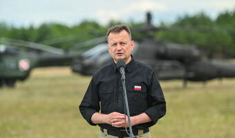 Szef MON: Uzupełniamy flotę śmigłowców o kolejne Black Hawki