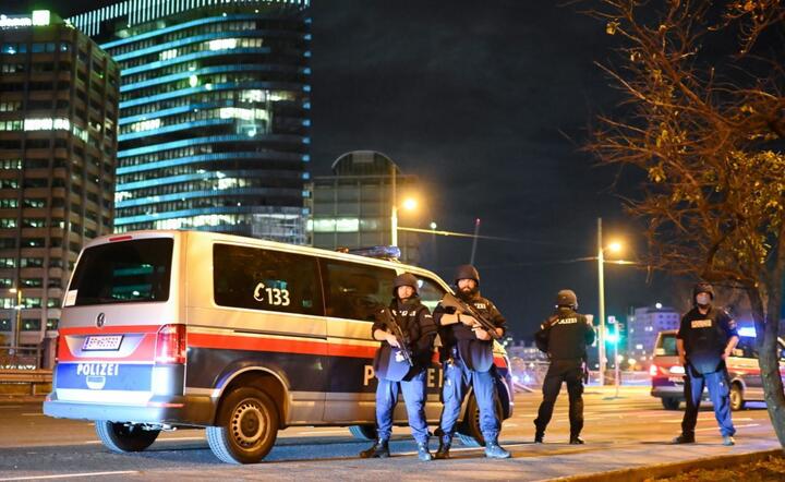 Wiedeń po ataku terrorystycznym / autor: PAP/EPA/CHRISTIAN BRUNA