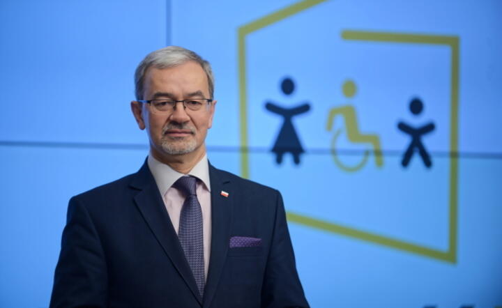 minister Kwieciński / autor: PAP/Marcin Obara