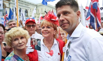 Badanie TNS: Frankowicze wolą Petru
