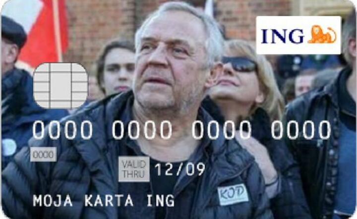 Jeden z memów, komentujących obecność Marka Kondrata na manifestacji KOD, fot. Twitter