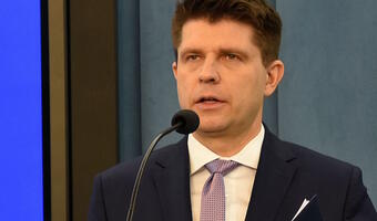 Nowoczesna przedstawiła, a PO przypomniała o swoich pomysłach na 500 plus