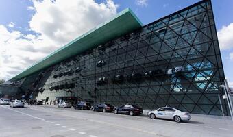 Kraków – Balice: o 69 proc. pasażerów mniej