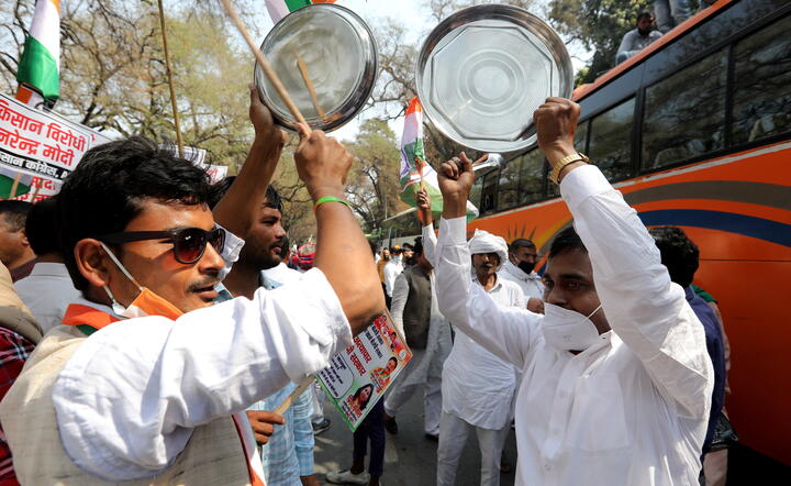 Protest popierający rolników w New Delhi. 26 lutego 2021 r. / autor: PAP/EPA