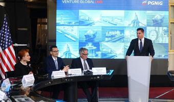 Premier: Terminal LNG będzie rozbudowany