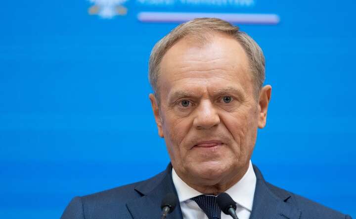 Donald Tusk w ciągu tygodnia zmienił zdanie o 180 stopni w kolejnej sprawie / autor: Fratria / Andrzej Wiktor