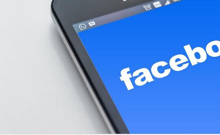 3,6 mln euro tyle musi zapłacić Facebook / autor: Pixabay
