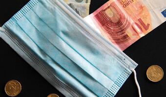 Jak firmy radziły sobie w pandemii i czego obawiają się pracownicy?