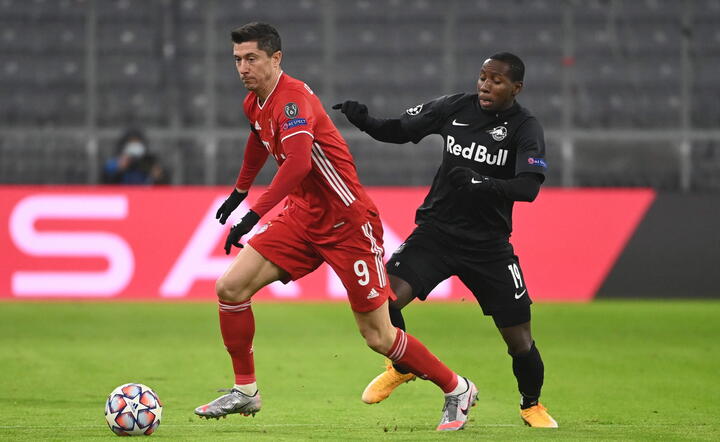 Robert Lewandowski w akcji / autor: PAP/EPA