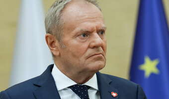 Tusk się poddał. Flagowa obietnica do kosza