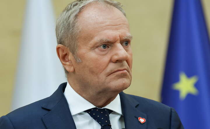 Tusk się poddał. Flagowa obietnica do kosza