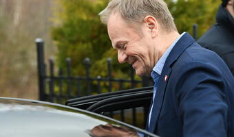 Tusk manipuluje wetem prezydenta