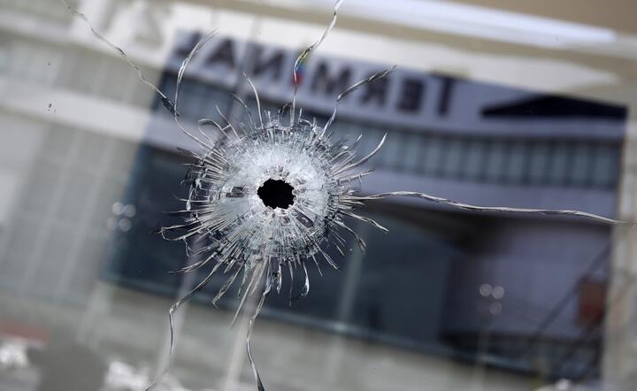 Tragiczny finał strzelaniny / autor: PAP/EPA/NARONG SANGNAK