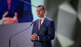 Zakaz handlu w niedzielę: Tylko lekkie wahnięcie