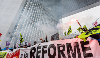 Giełda jako współczesna Bastylia? Protestujący wdarli się do gmachu