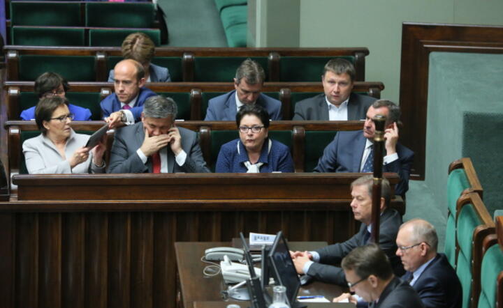 Premier Ewa Kopcz w lawach rządowych w Sejmie, fot. PAP / Leszek Szymański