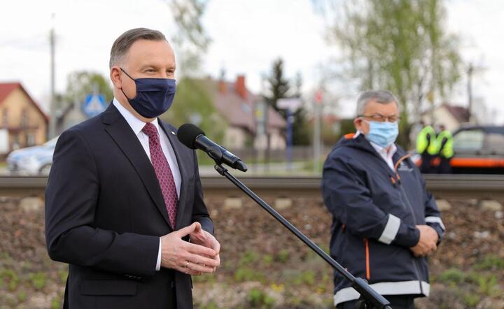 Prezydent Andrzej Duda i Minister Infrastruktury Andrzej Adamczyk / autor: twitter.com/AndrzejDuda2020