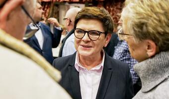 Beata Szydło: Tusk stawia w fatalnym świetle KE