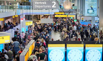 KLM zawiesił wiele lotów do Amsterdamu. Koszmar na Schiphol