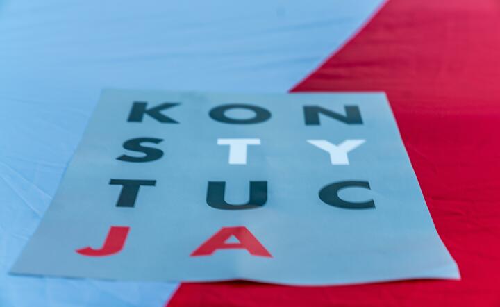 Konstytucja Polski / autor: Fratria