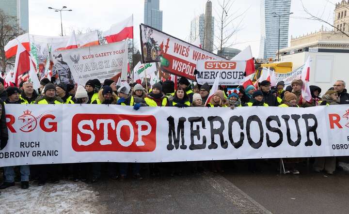 Protest rolników przeciw umowie UE-Mercosur, Warszawa 9 stycznia 2026 r. / autor: Fratria / Andrzej Wiktor