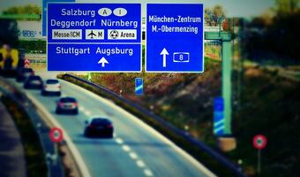 Kanclerz Austrii ostro krytykuje Niemcy za wprowadzenie powszechnej opłaty autostradowej