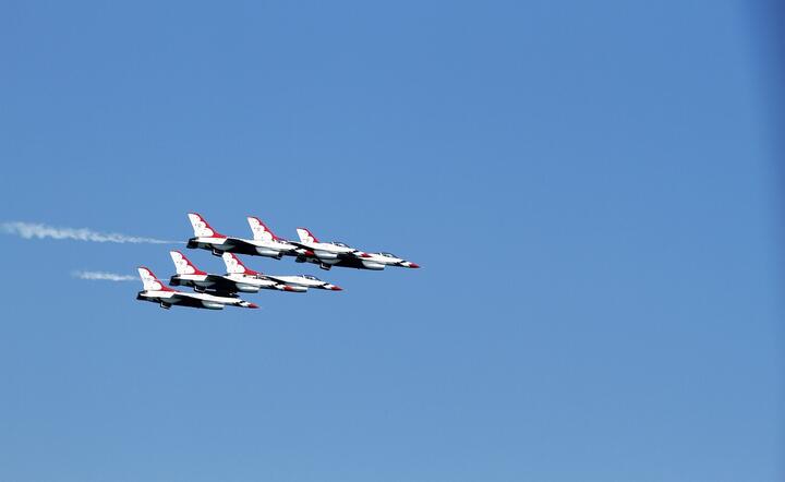 F-16 / autor: pixabay