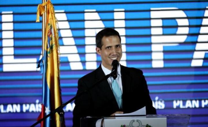 Juan Guaido / autor: PAP/EPA/CRISTIAN HERNANDEZ