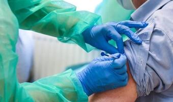 MEiN: niemal 545 tys. nauczycieli zdecydowało się zaszczepić na Covid-19